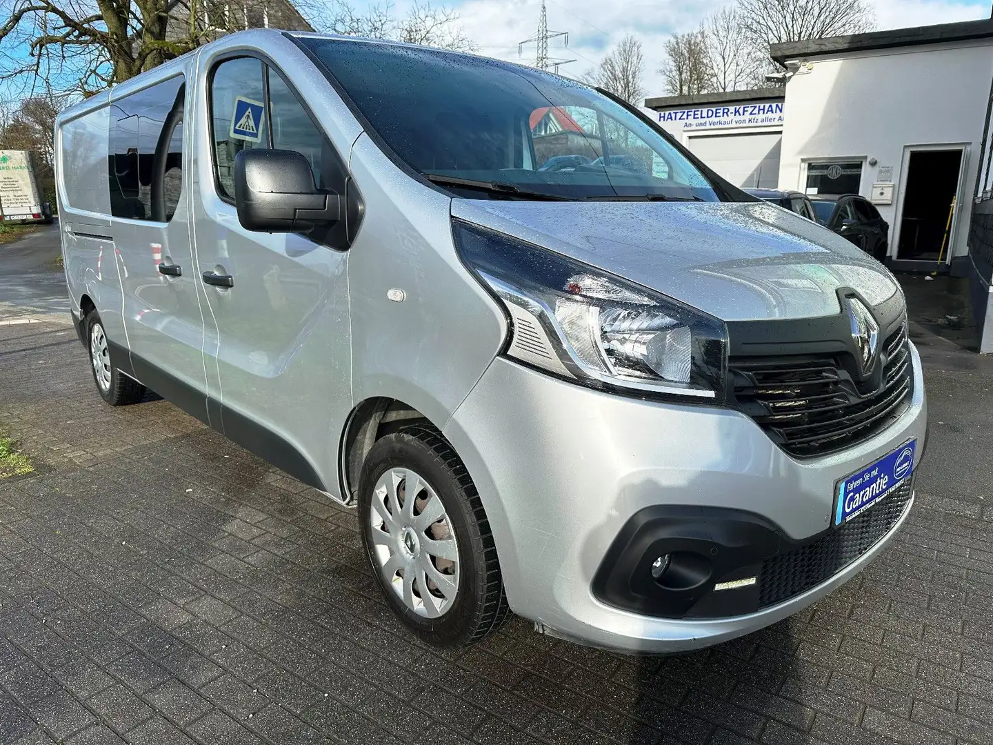 Renault Trafic L2H1-MIXTO*5 Sitzer*Trennwand*Navi*Klima* Gris - 1