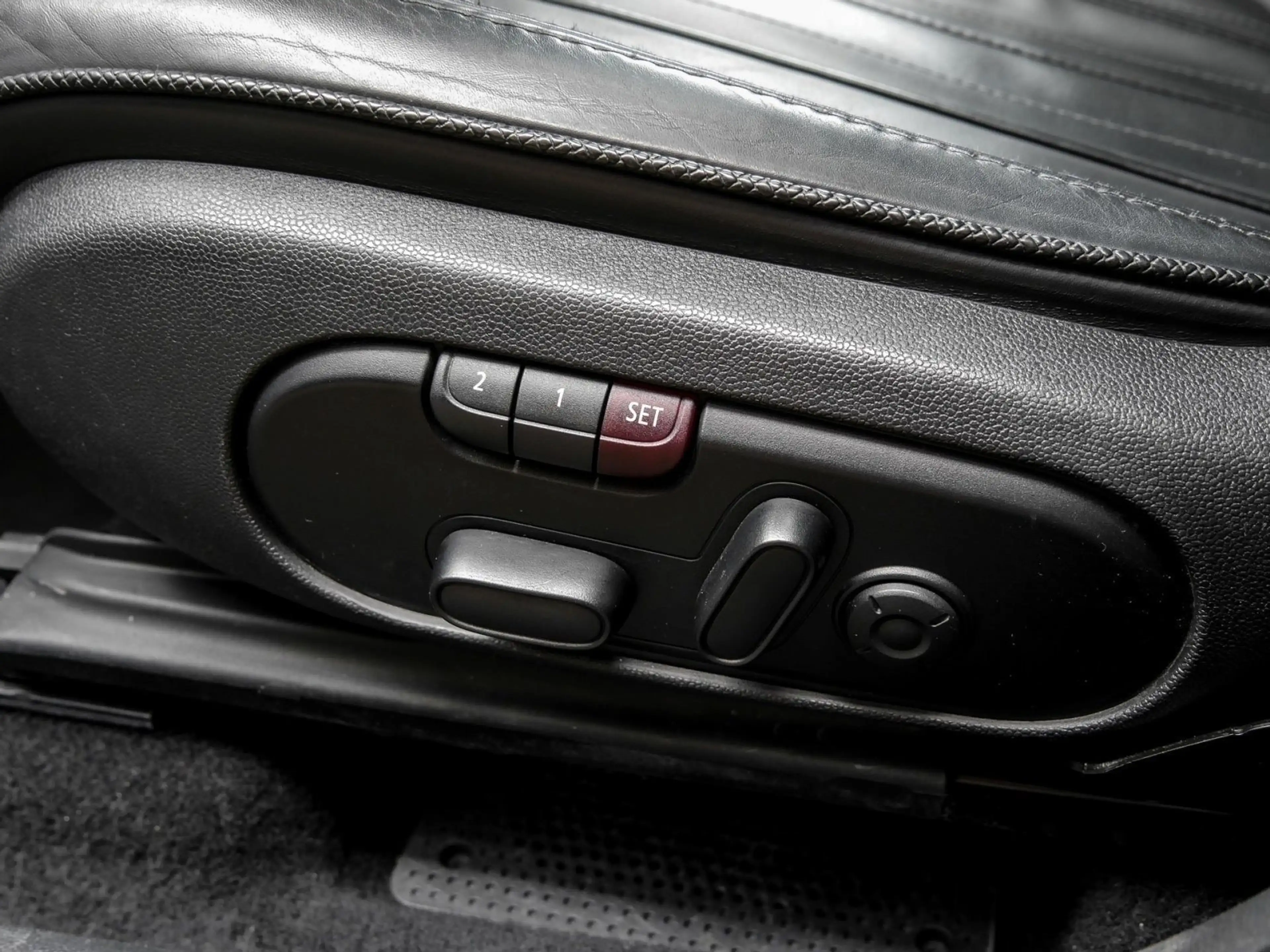 MINI John Cooper Works Countryman John Cooper Works CHILI ll+HuD+H/K+ACC+PANO+KAMERA — photo 13
