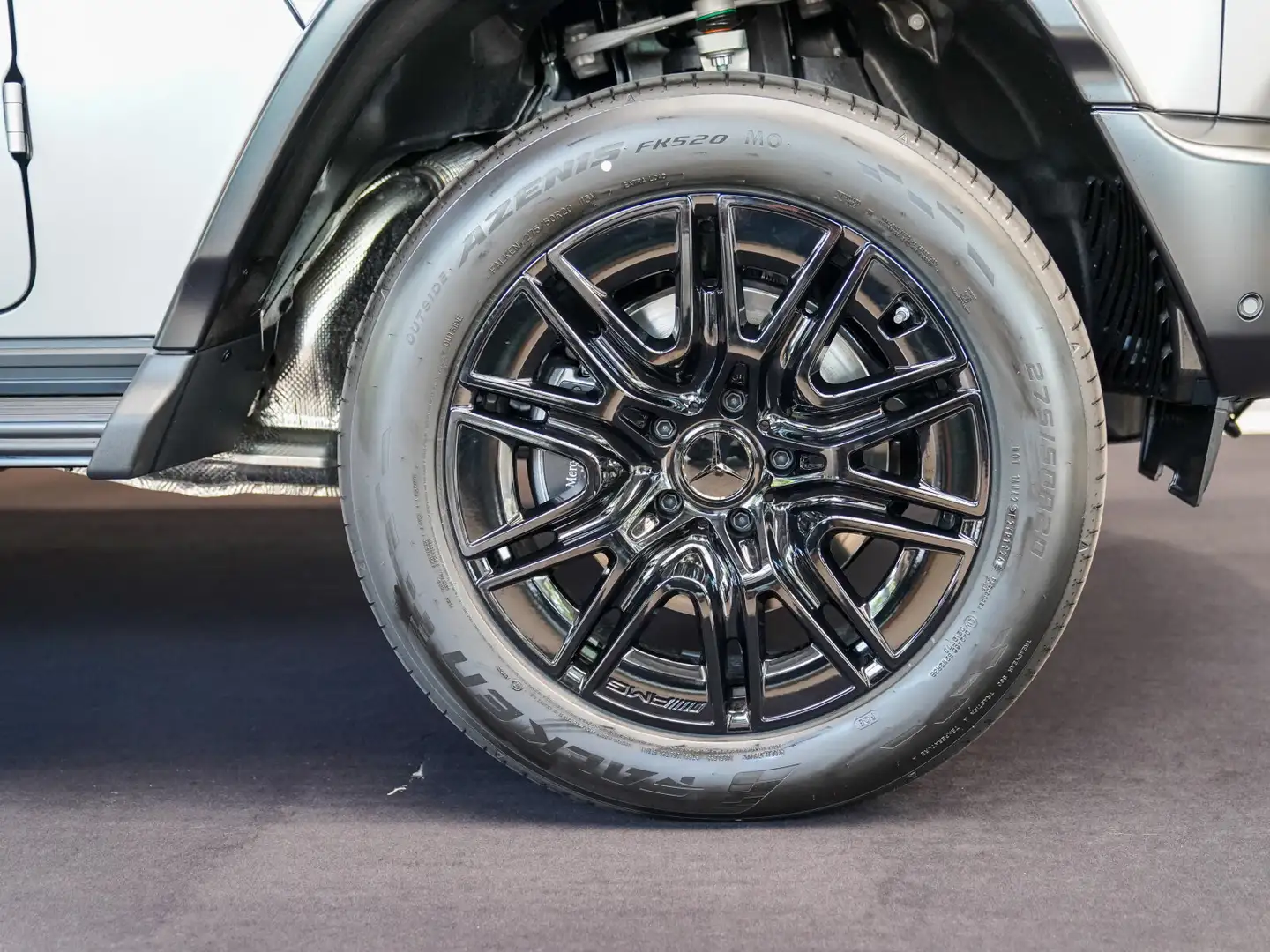 Mercedes-Benz G 450 G 450 d AMG Line MATT Night SUPERIOR Carbon 360° Grau - 2