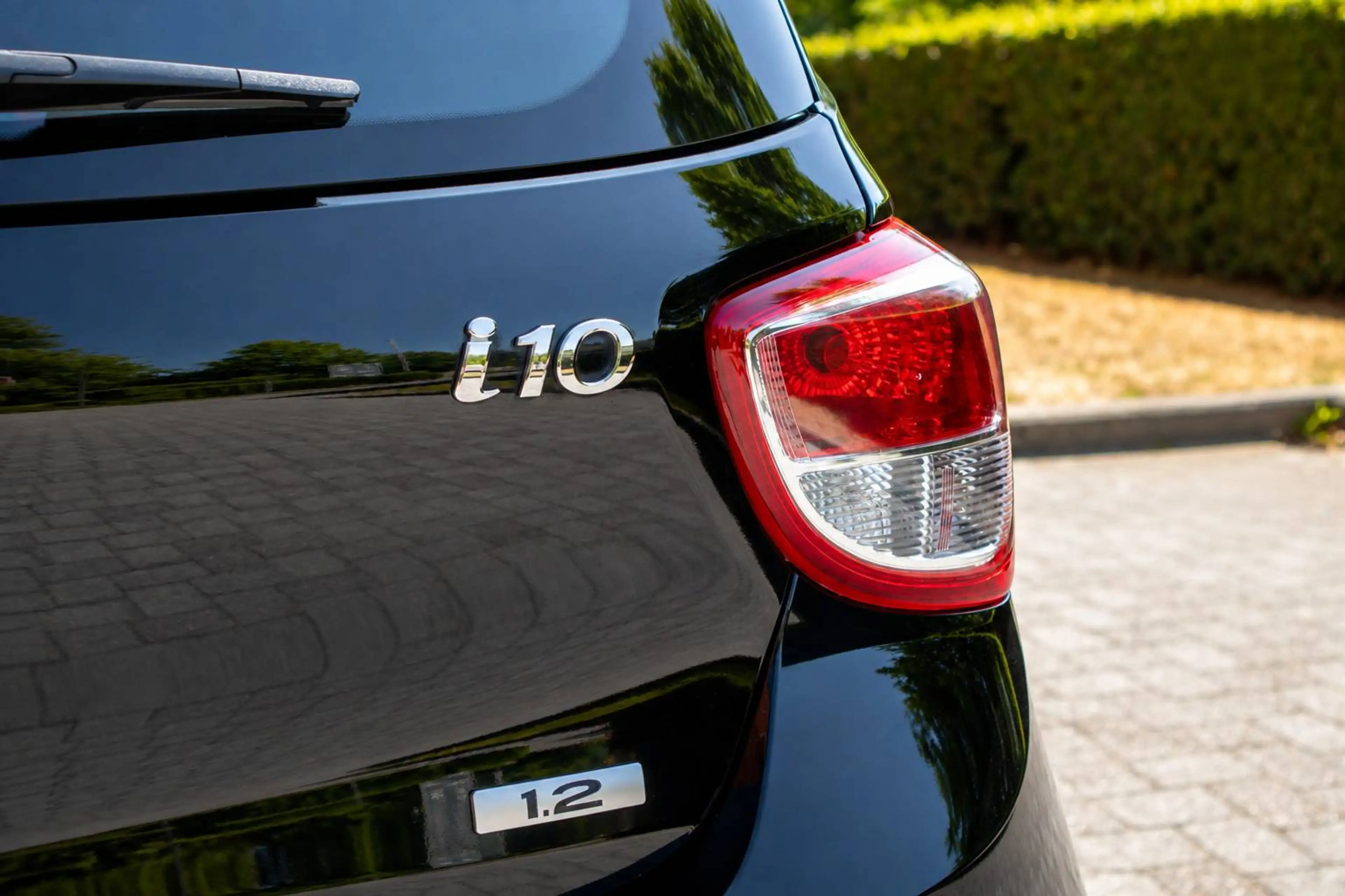 Hyundai i10 - 1.2i Trend - Pano - Heated Seats - Clim - Cruise Control — photo 9