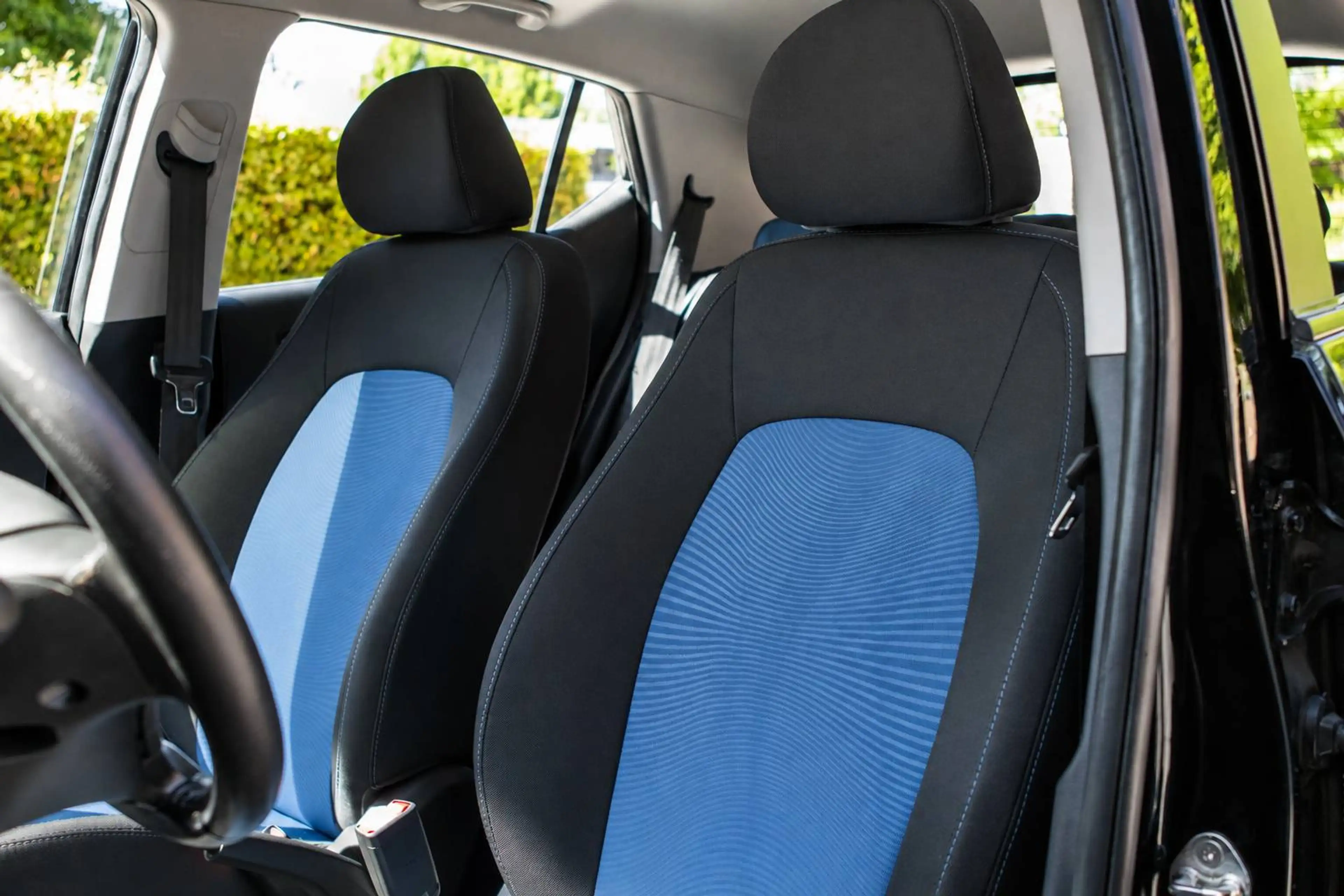 Hyundai i10 - 1.2i Trend - Pano - Heated Seats - Clim - Cruise Control — photo 14