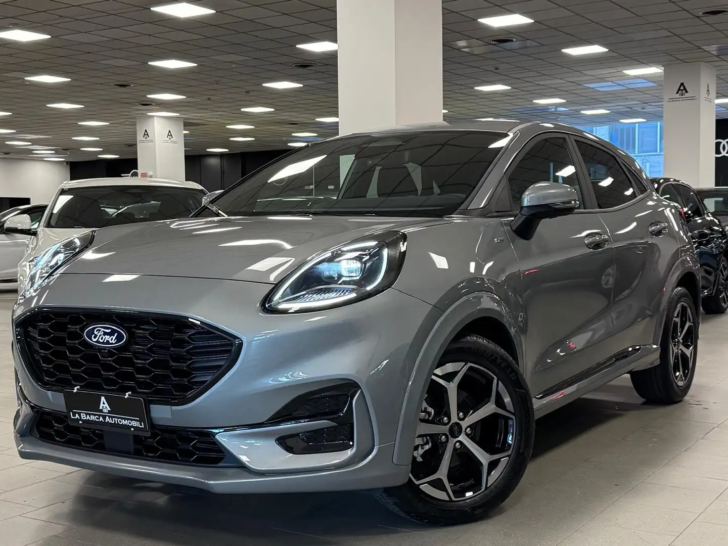 Ford Puma 1.0 EcoBoost aut. Hybrid ST-Line Grau - 1