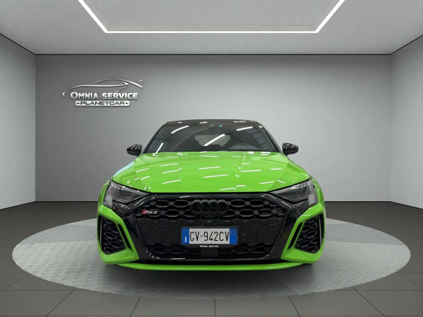 Audi A3 RS 3 SPB TFSI quattro S tronic Grün - 2