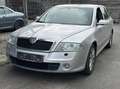 Skoda Octavia Combi RS *XENON*SHZ*CLIMATRONIC* Noir - thumbnail 2