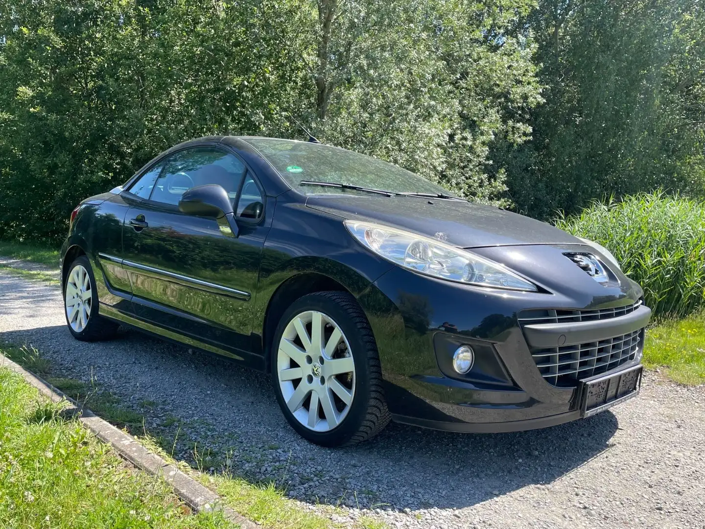 Peugeot 207 CC Cabrio Platinum 1.6l Tüv=Neu! Klima Euro5 Schwarz - 2