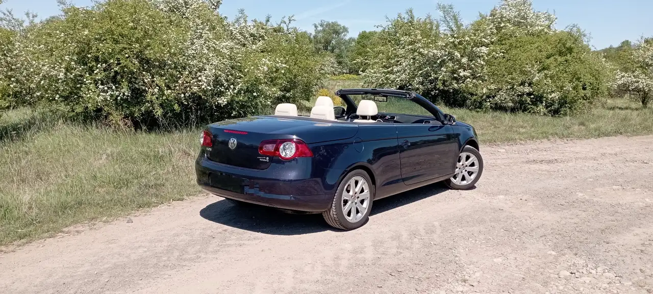 Volkswagen Eos
