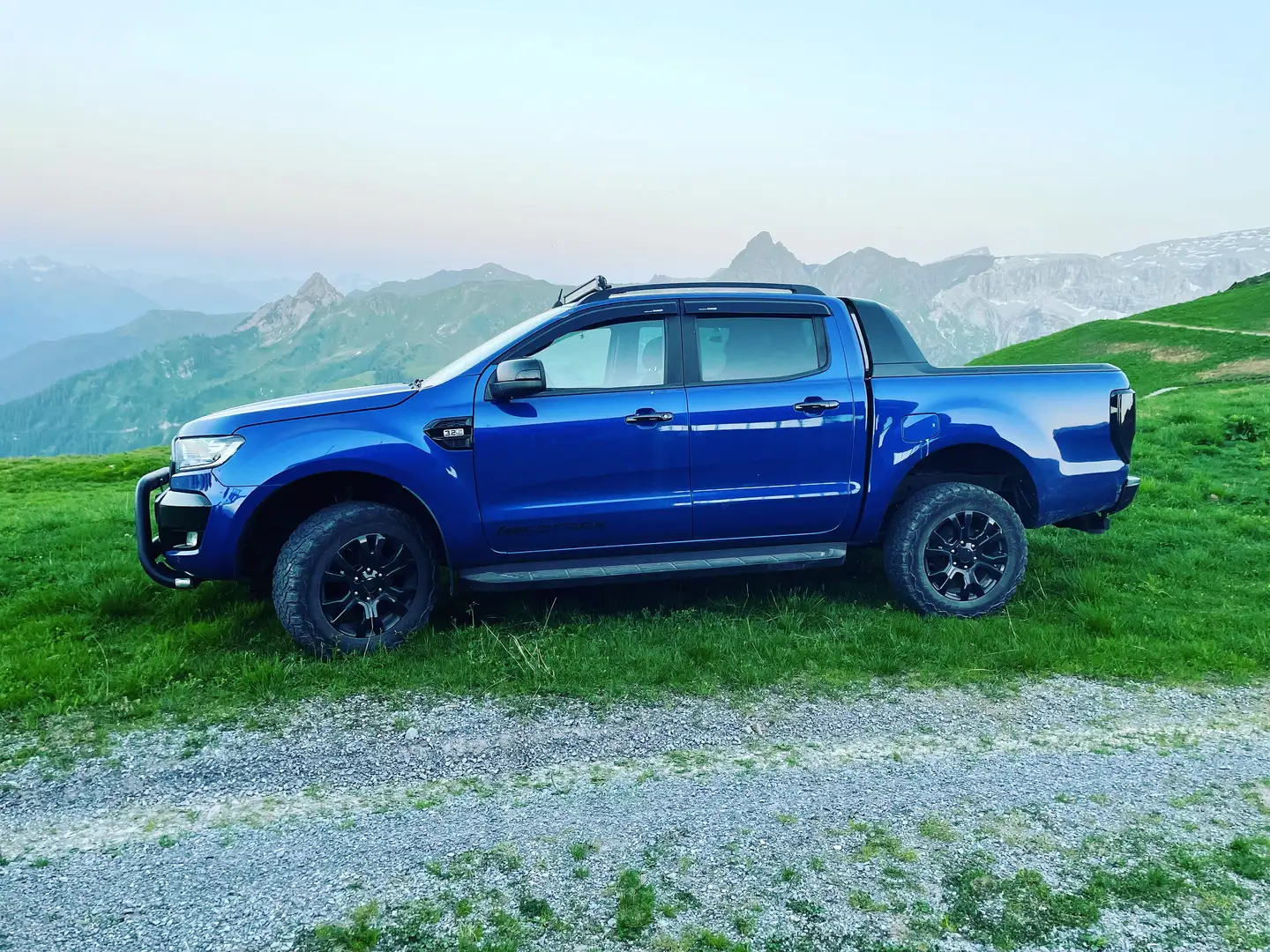 Ford Ranger Autm. Wildtrak Blue Edition Blau - 2