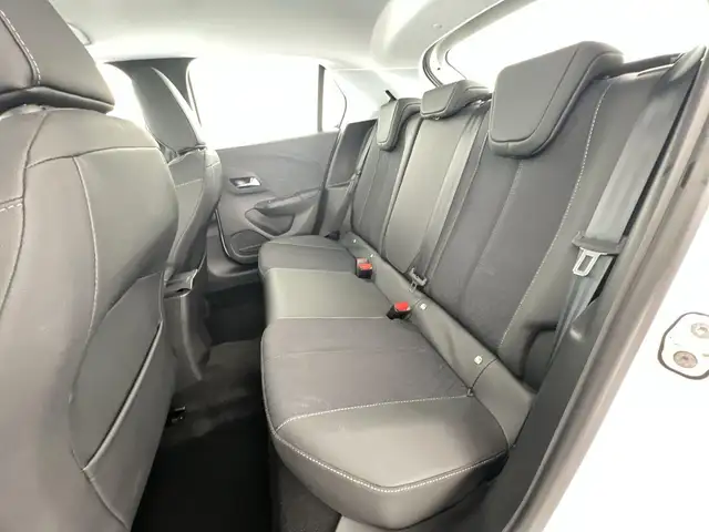 Opel Corsa view 8