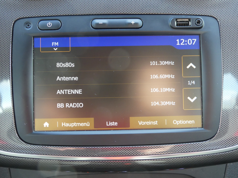 Dacia Sandero Stepway II 1.0 TCE Prestige Navi PDC USB — photo 12