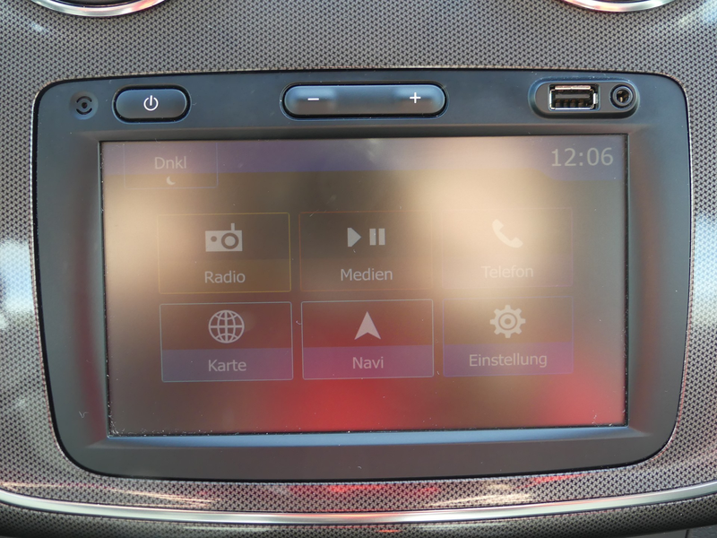 Dacia Sandero Stepway II 1.0 TCE Prestige Navi PDC USB — photo 11