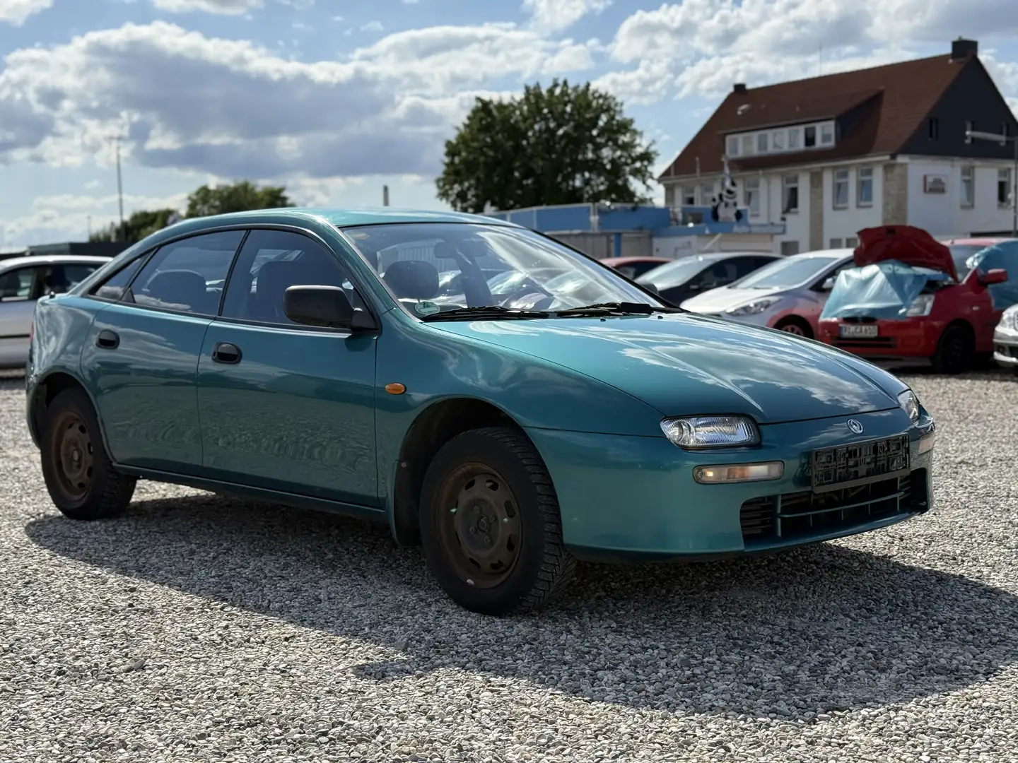 Mazda 323 F 1.9 KEIN TÜV (Gewerbe und Export) Verde - 2