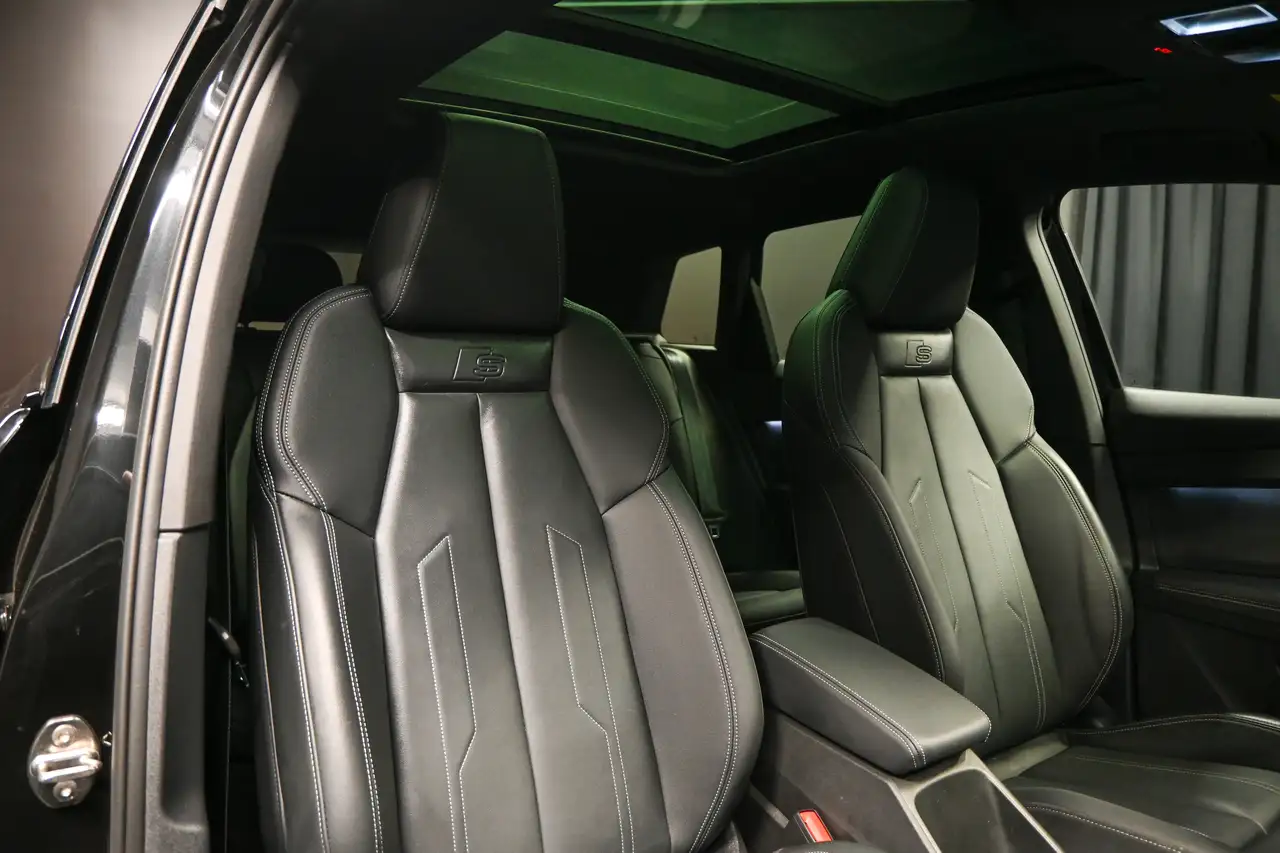Audi Q4 e-tron снимка Audi Q4 e-tron