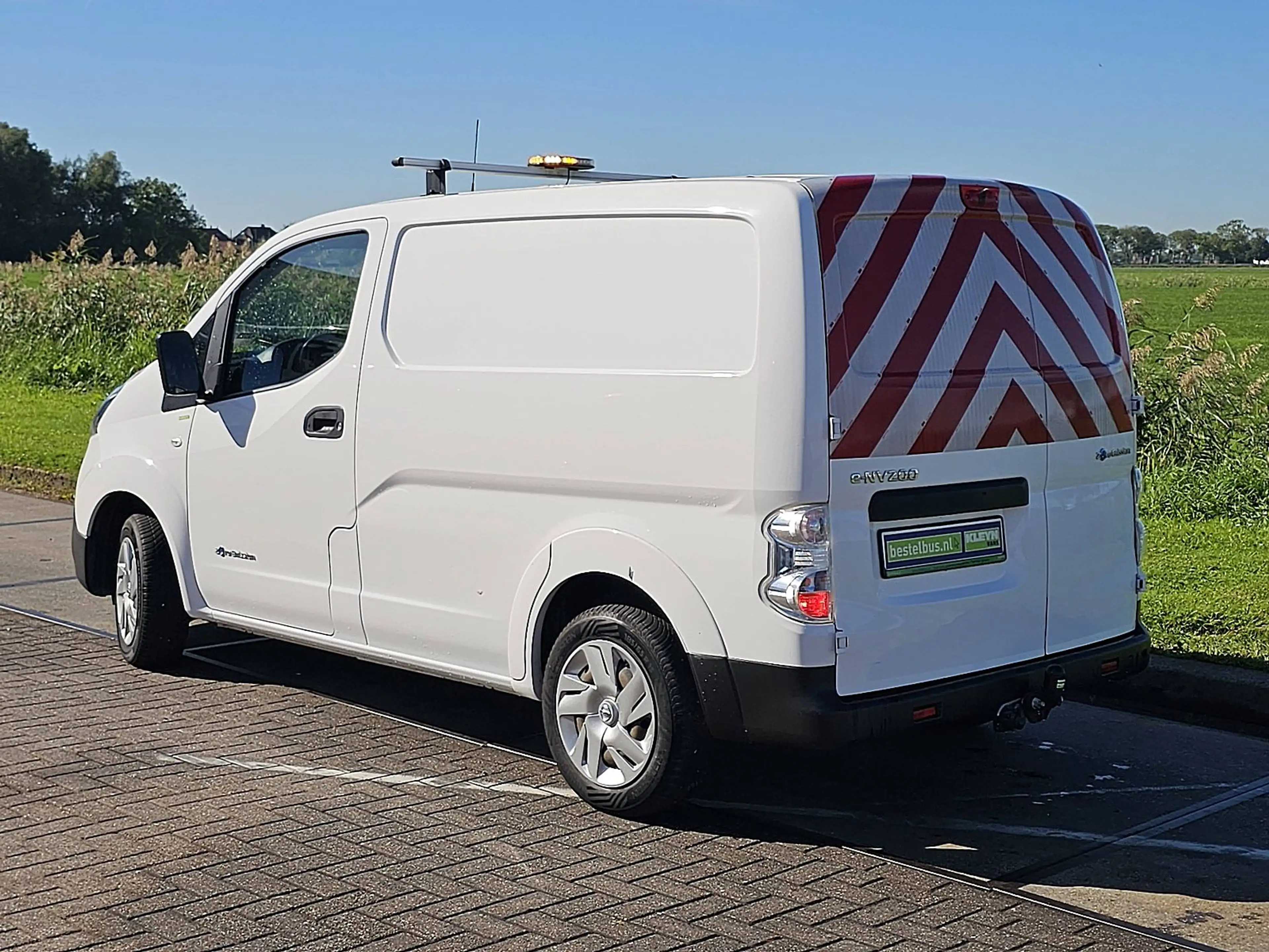 Nissan E-NV200 ac aut wltp 200 kms — photo 6