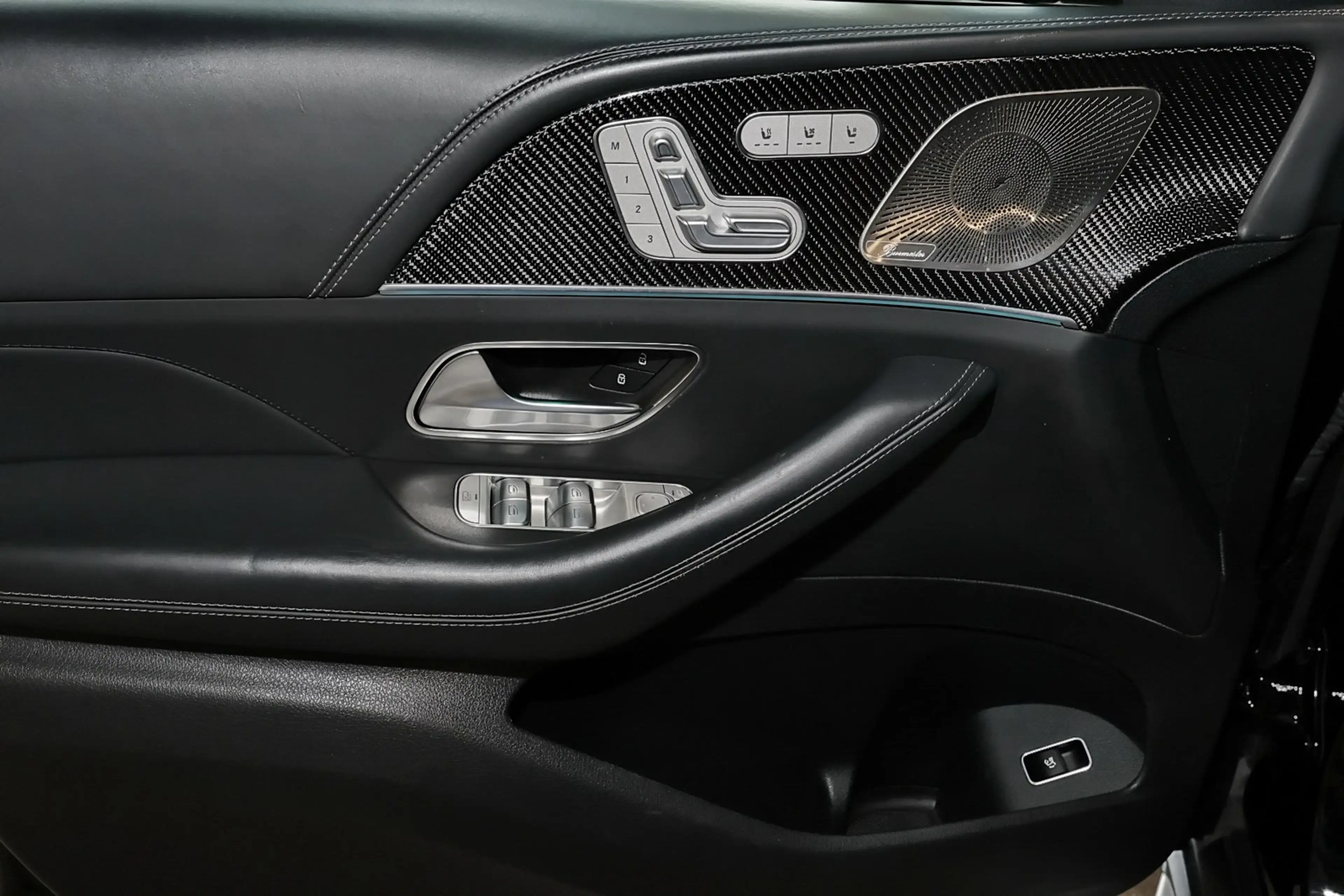 Mercedes-Benz GLS 63 AMG 4M+ Night+360°+Pano+HUD+M-LED+Burmest — photo 15