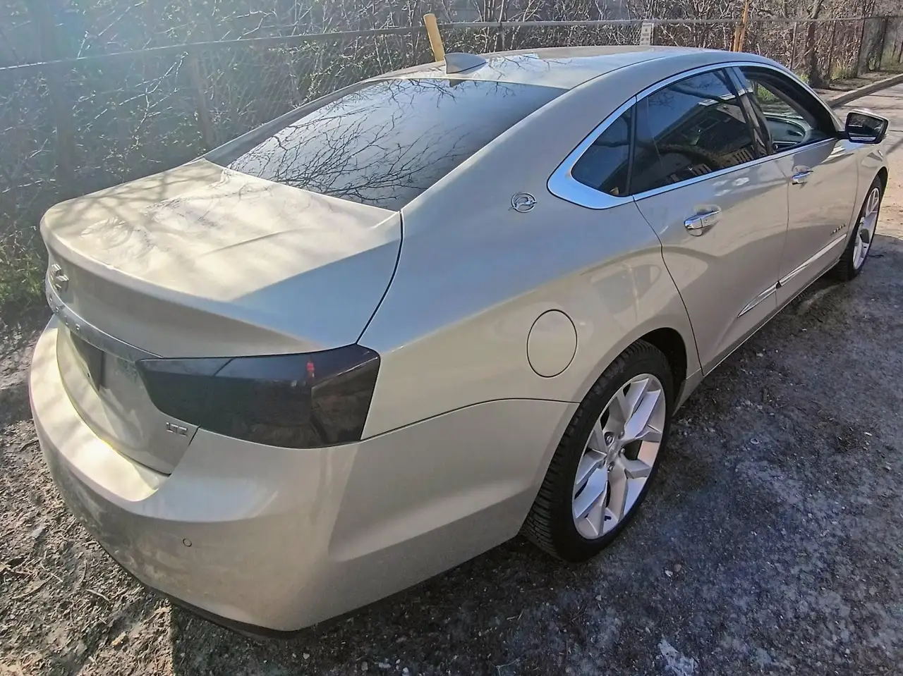 Chevrolet Impala снимка Chevrolet Impala