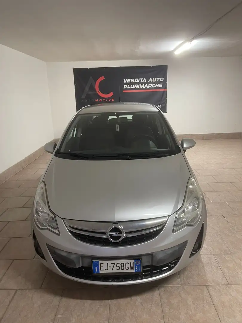 Opel Corsa 5p 1.3 cdti Cosmo - 2