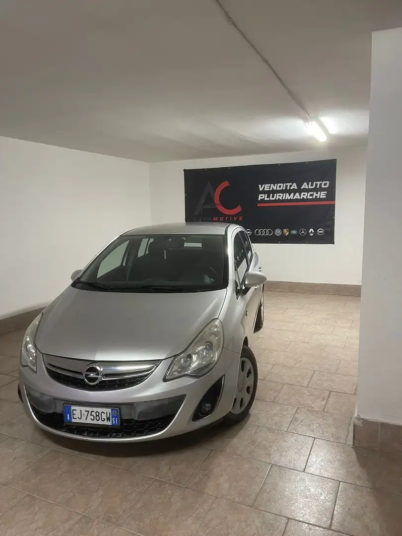 Opel Corsa 5p 1.3 cdti Cosmo - 1