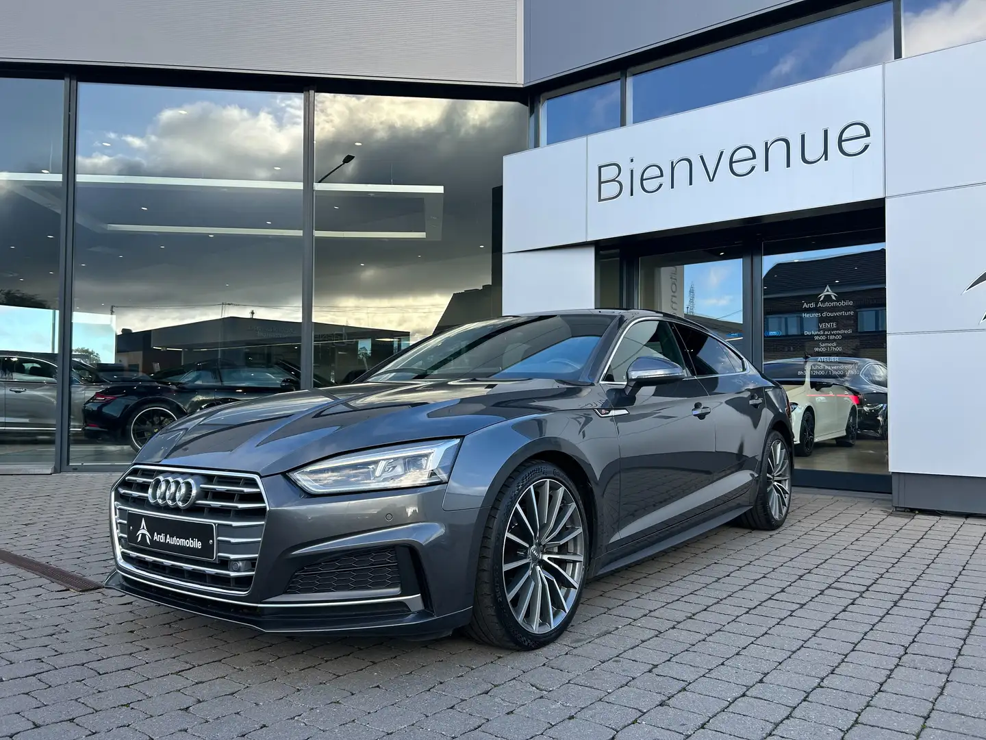 Audi A5 Sportback 2.0 S-LINE*GARANTIE*1ER PROP*CARPLAY*LED Gris - 1
