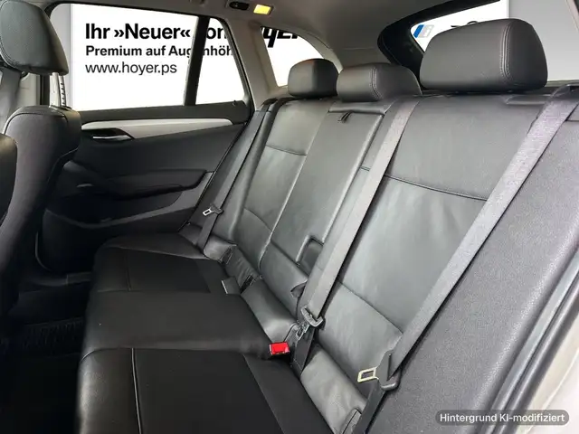 BMW X1 view 8