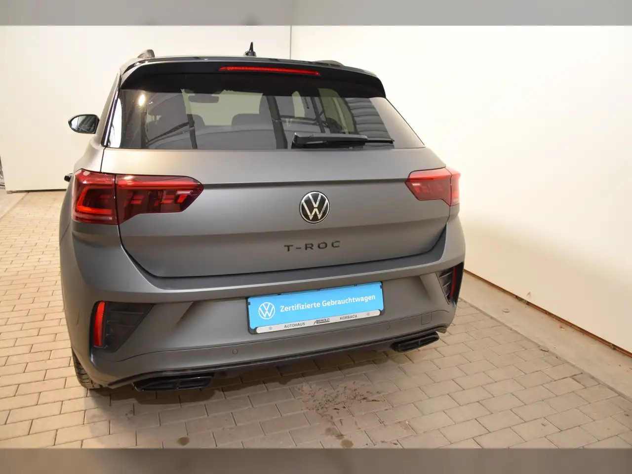 Volkswagen T-Roc TSI R-Line DSG AHK - Navi Pro - RearView 4