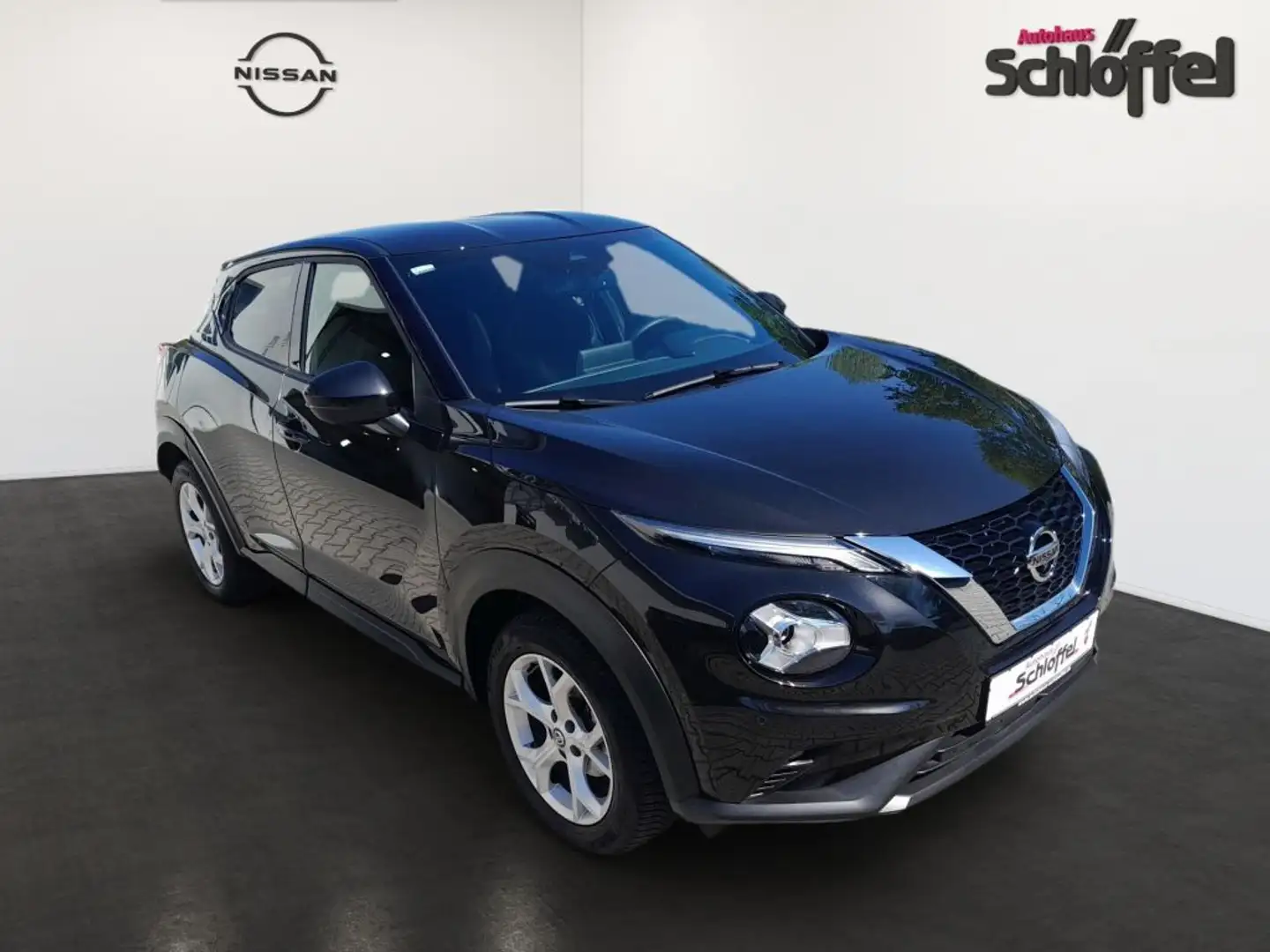 Nissan Juke 1.0 DIG-T N-Connecta Noir - 1