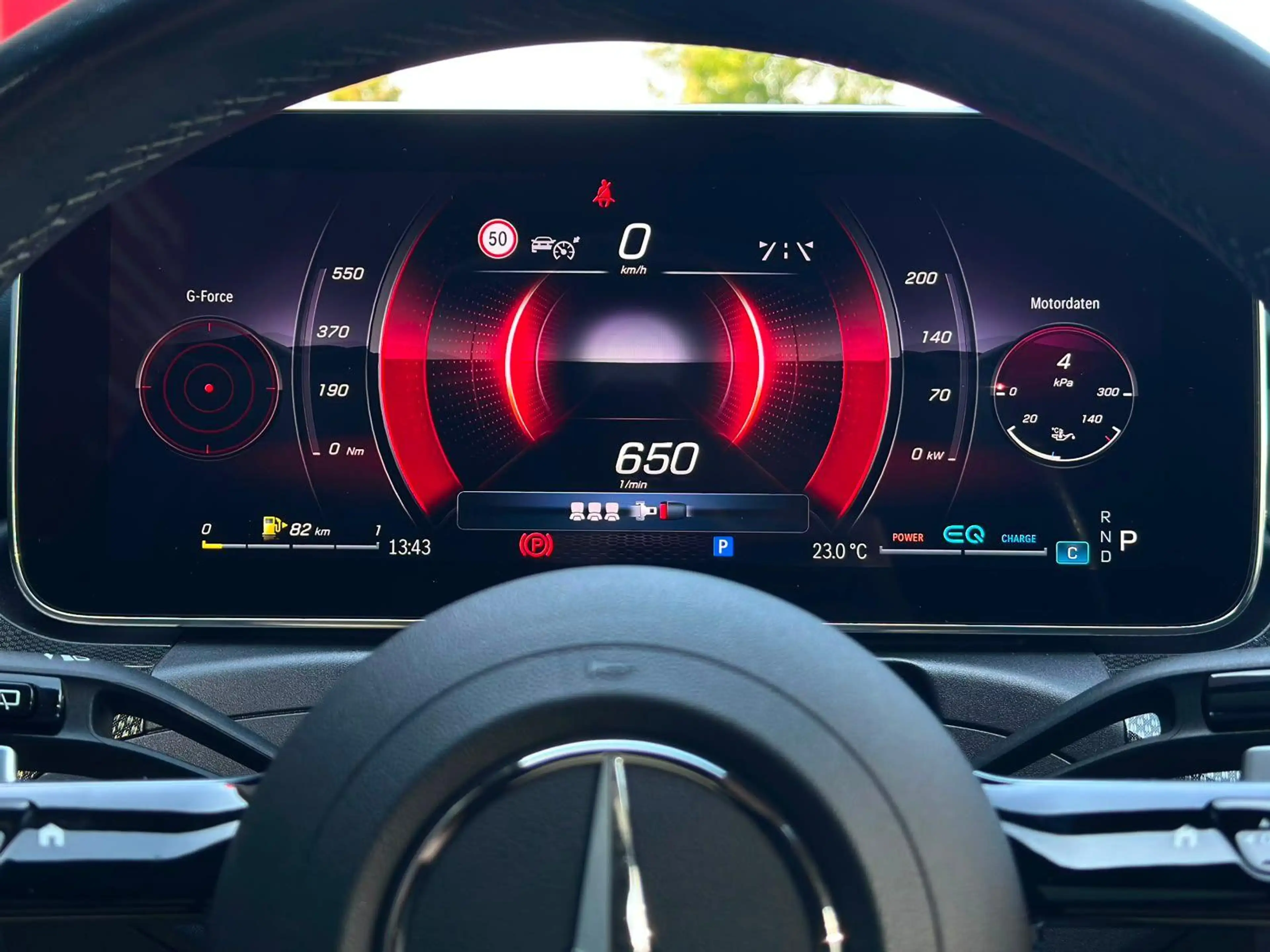 Mercedes-Benz C 300 C300d AMG DISTR#SPUR#HUD#PANO#MEMO#360#SHZ#AHK — photo 14