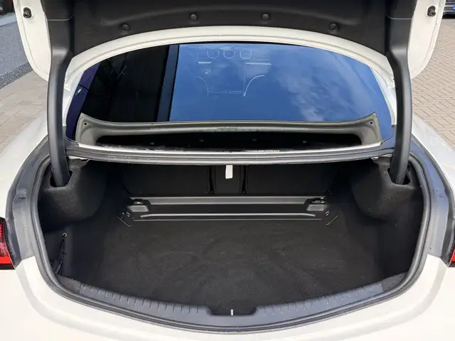Mercedes-Benz Cle view 19
