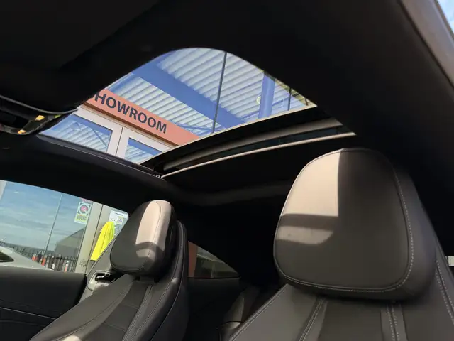 Mercedes-Benz Cle view 8