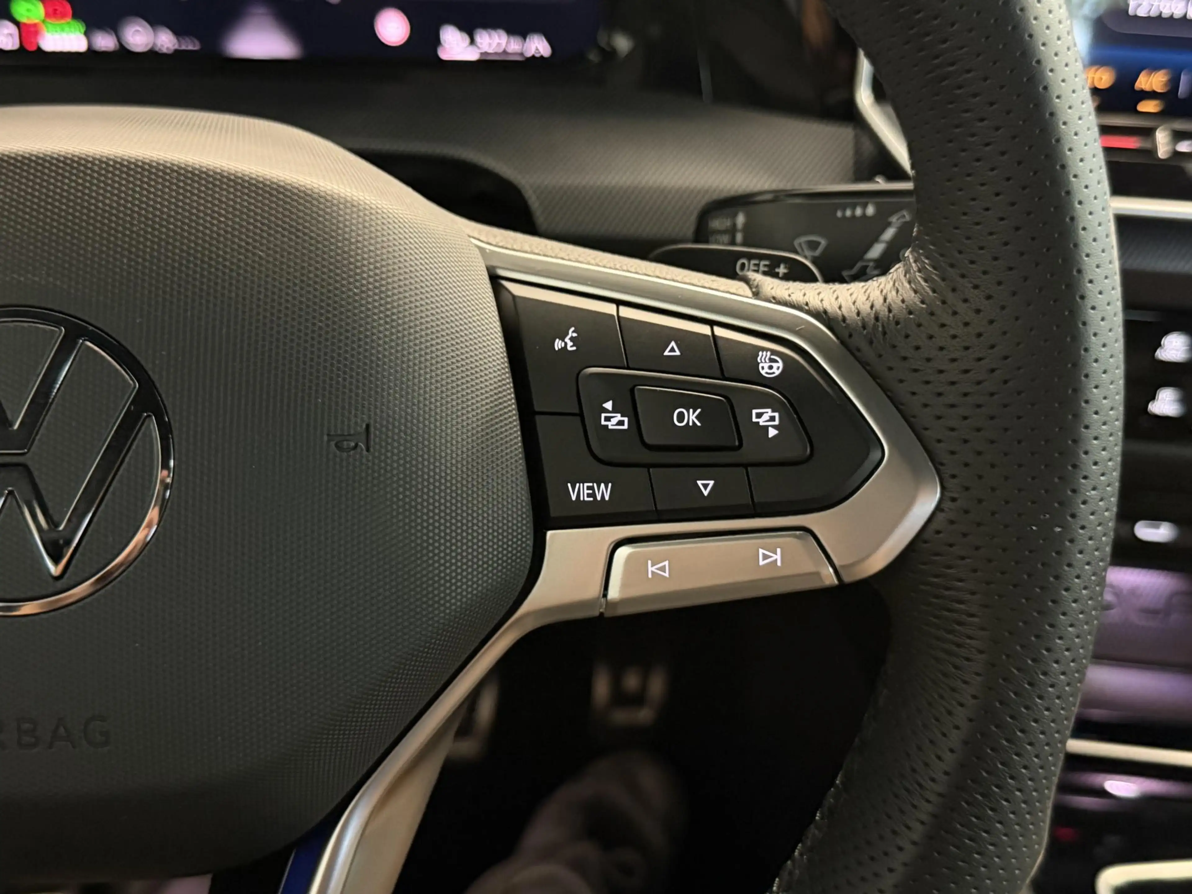 Volkswagen Golf GTE 1.5 eHybrid SOH 100% | Trekhaak | Adaptive cruise — photo 13