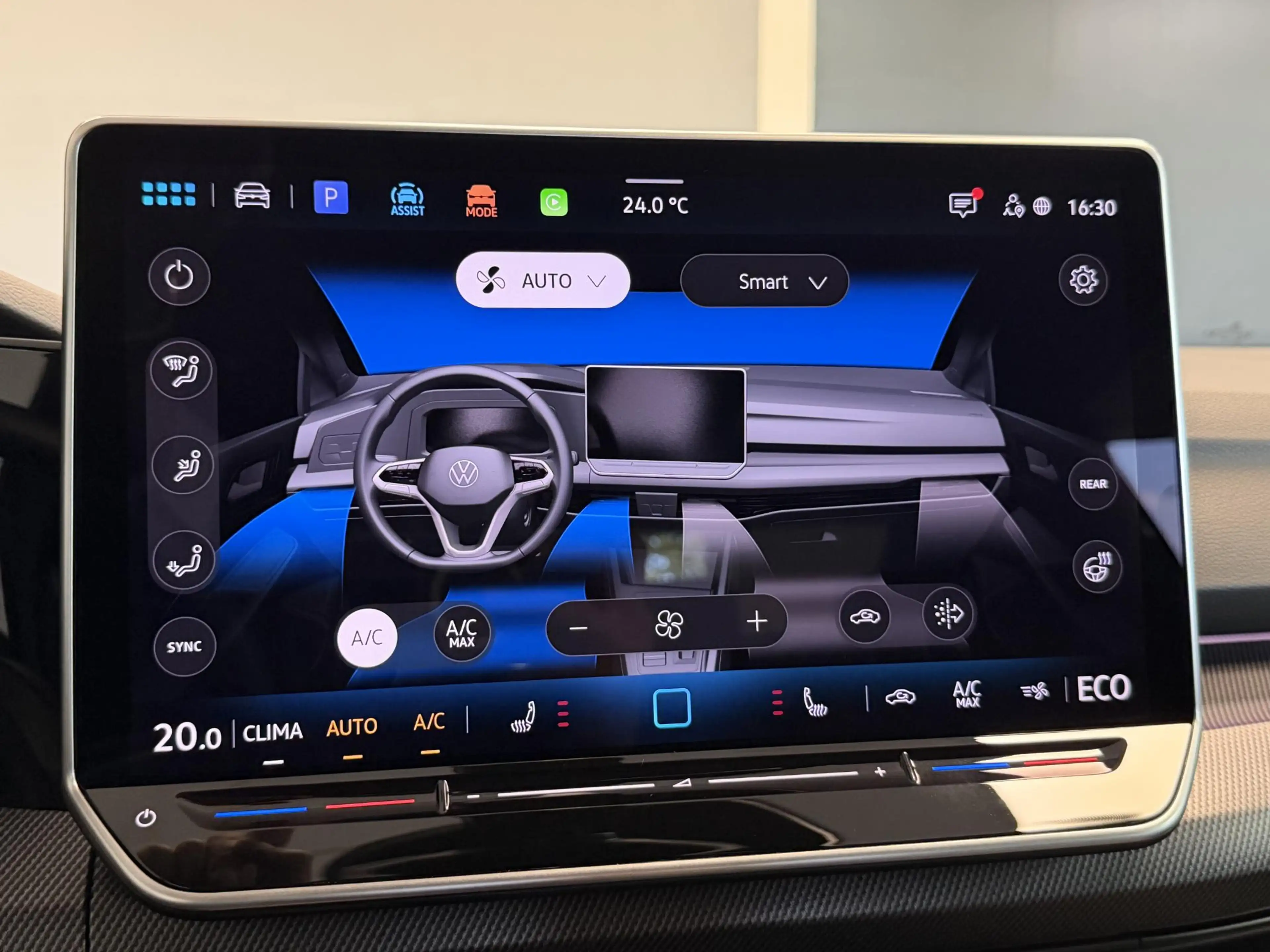 Volkswagen Golf GTE 1.5 eHybrid SOH 100% | Trekhaak | Adaptive cruise — photo 18