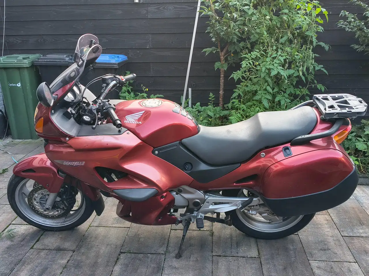 Honda Deauville