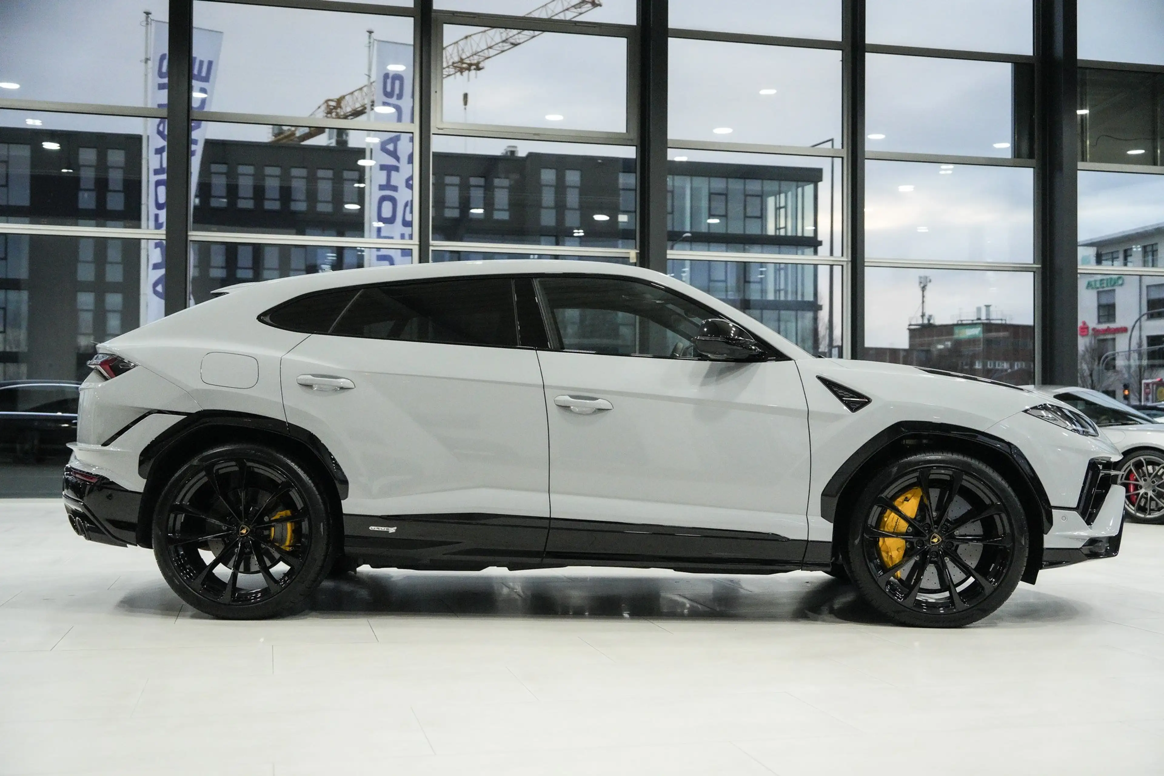 Lamborghini Urus S*AD-PERSONAM*B&O* — photo 9