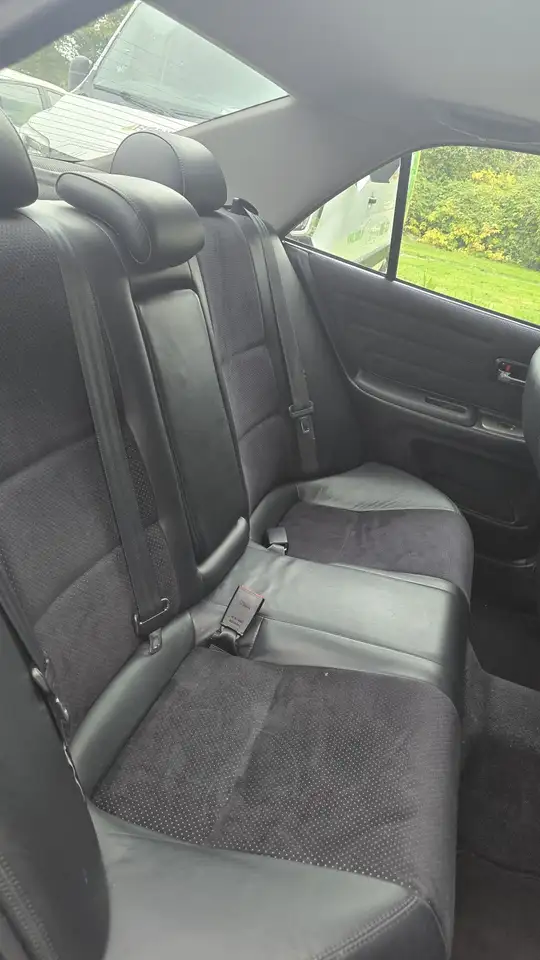 Lexus IS 200, foto 7