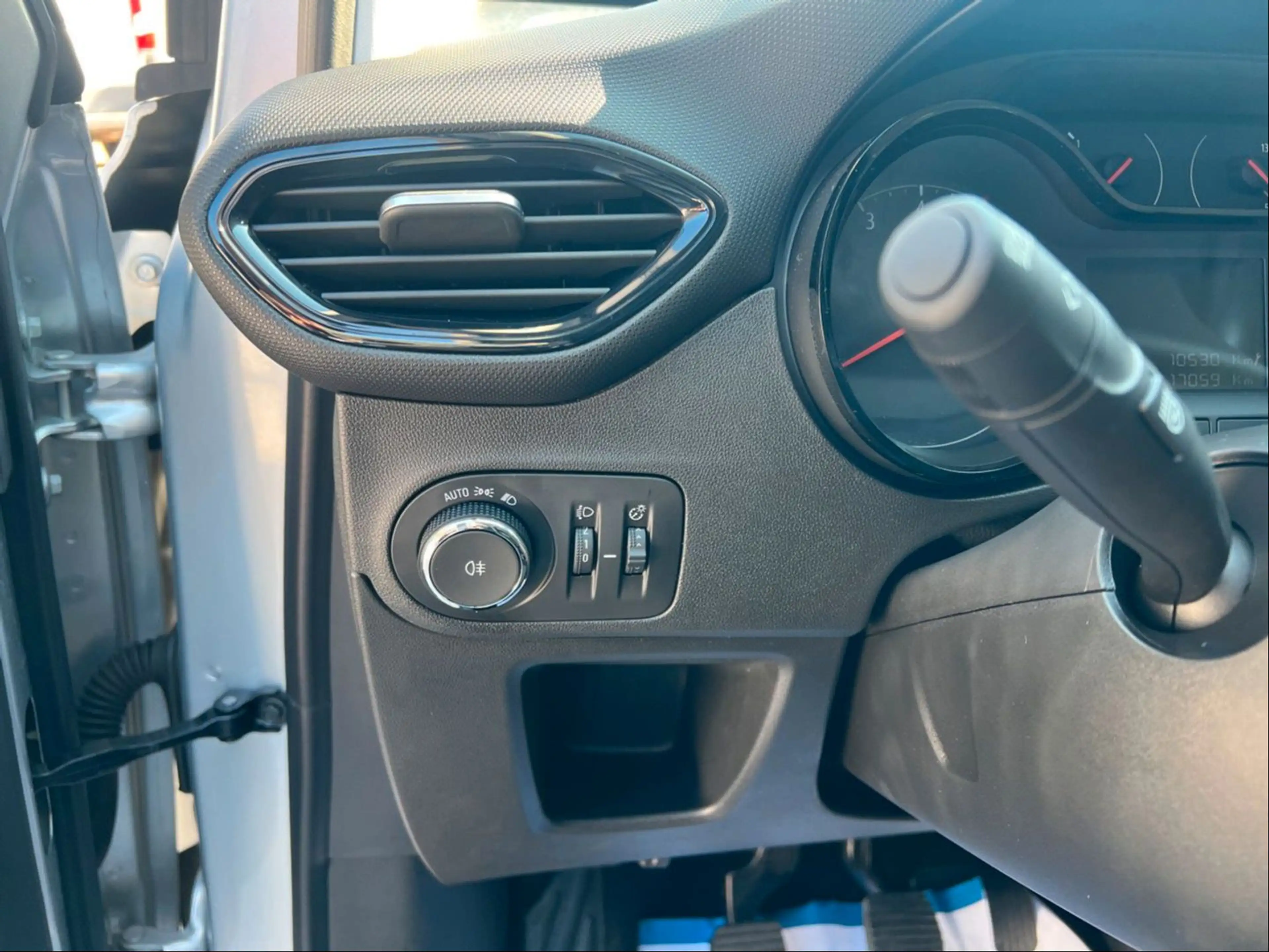 Opel Crossland X CROSSLAND X Enjoy *DAB*RFK*LED*Winterpaket* — photo 12