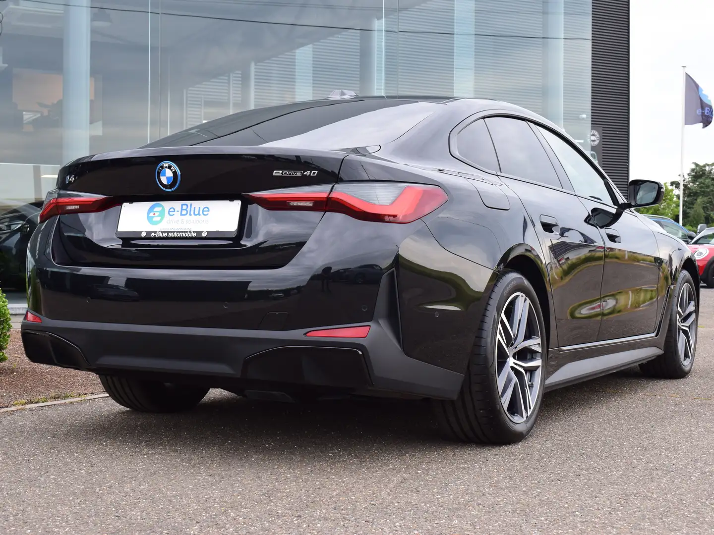 BMW i4 80.7 kWh eDrive40 Noir - 2