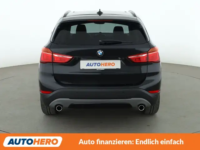 BMW X1 view 5