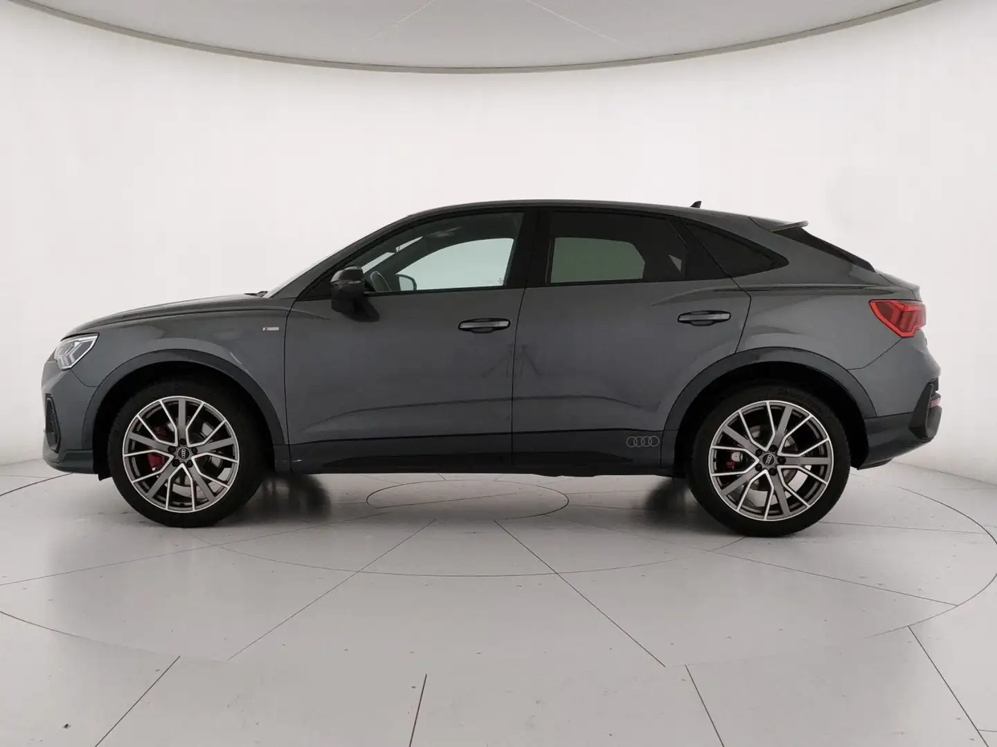Audi Q3 sportback  2.0 tdi 200cv S-LINE EDITION quattro Grigio - 2