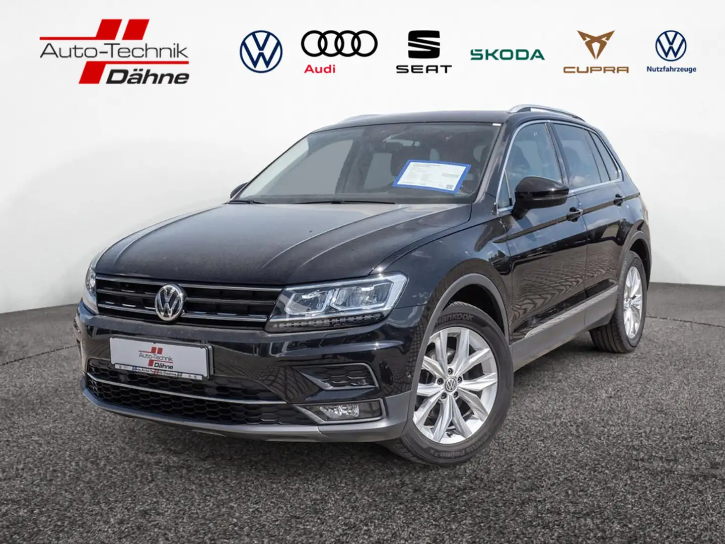 Volkswagen Tiguan 1.5 TSI Highline KAMERA NAVI ACC LED Zwart - 1