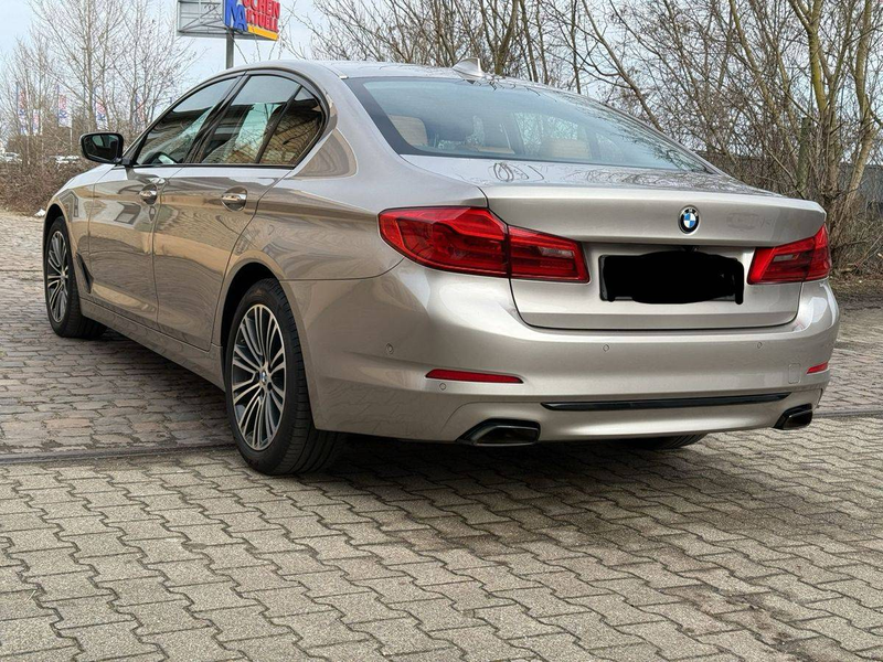BMW 540 540 d xDrive Sport Line — photo 2