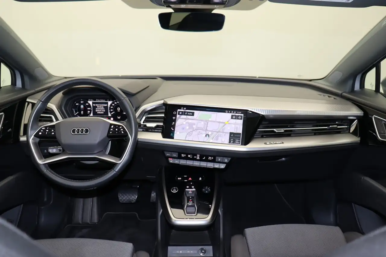 Audi Q4 e-tron Sportback 40 e-tron . Matrix Navi AHK 15