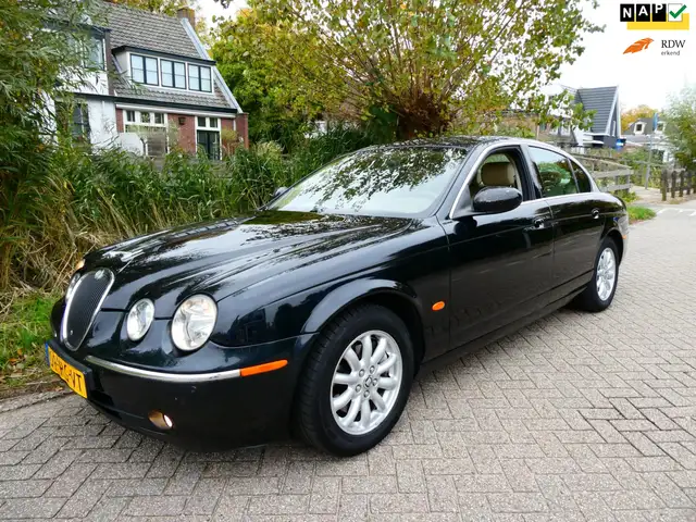 Jaguar S-Type 2.5 V6 Automaat 204pk Clima Leder Youngtimer