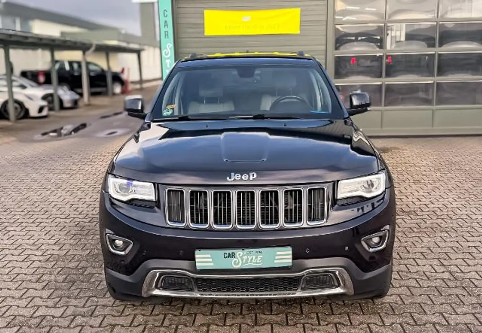 Jeep Grand Cherokee 3.0 CRD Limited NAVI SHZ RFK PDC Grau - 2