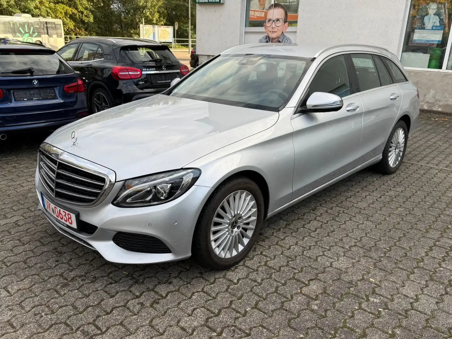 Mercedes-Benz C 200 d C-Klasse T G-Tronic Automatik Teilleder Silber - 1
