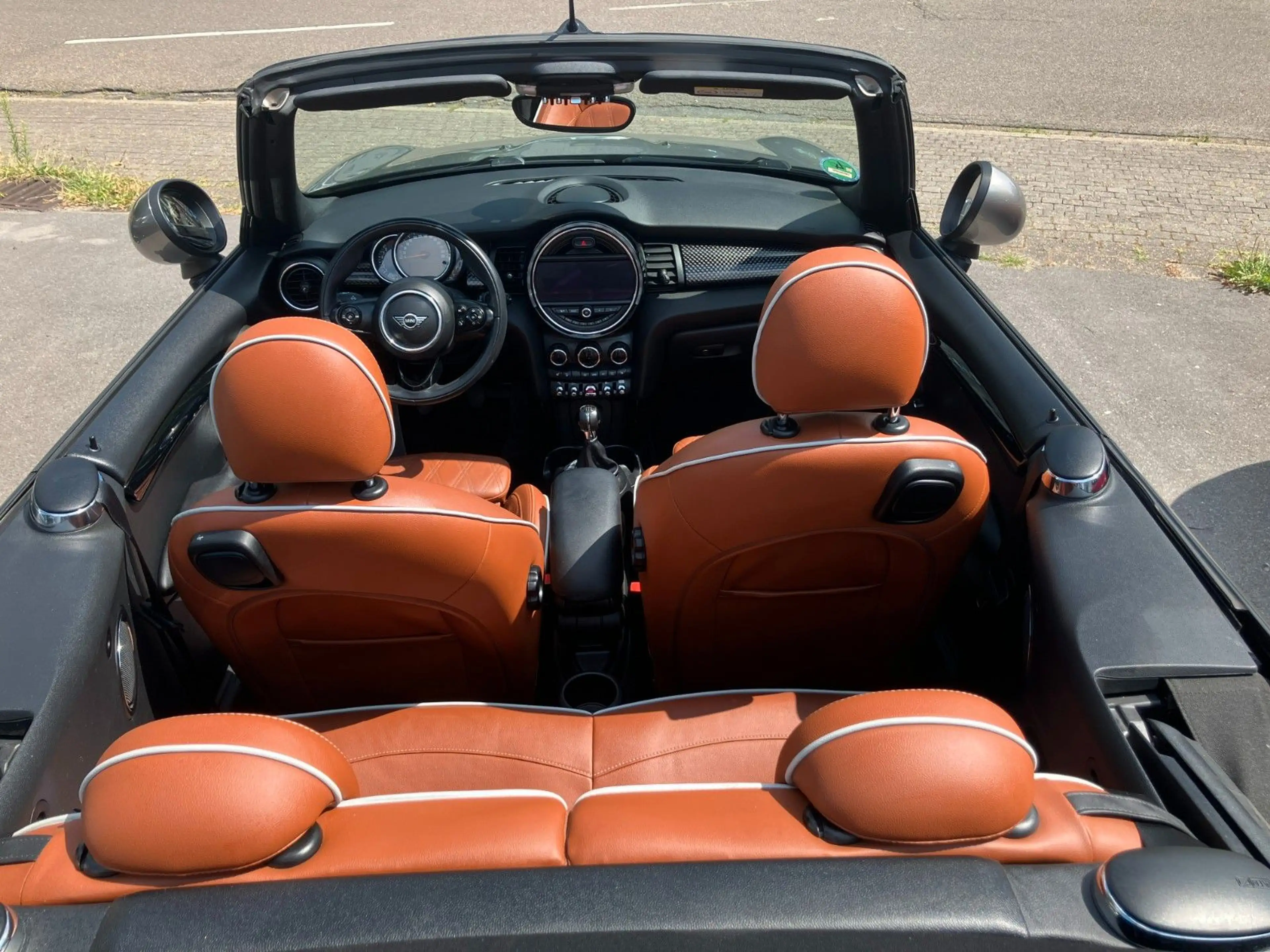 MINI Cooper S Cabrio — photo 11