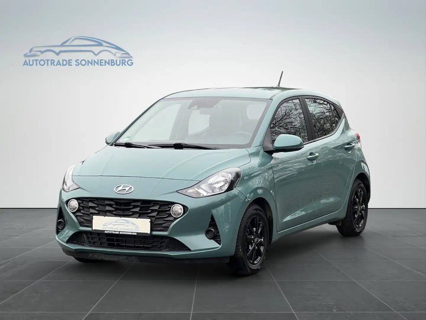 Hyundai i10 Trend AUTOMATIK/CARPLAY/LHZ/SHZ Vert - 2