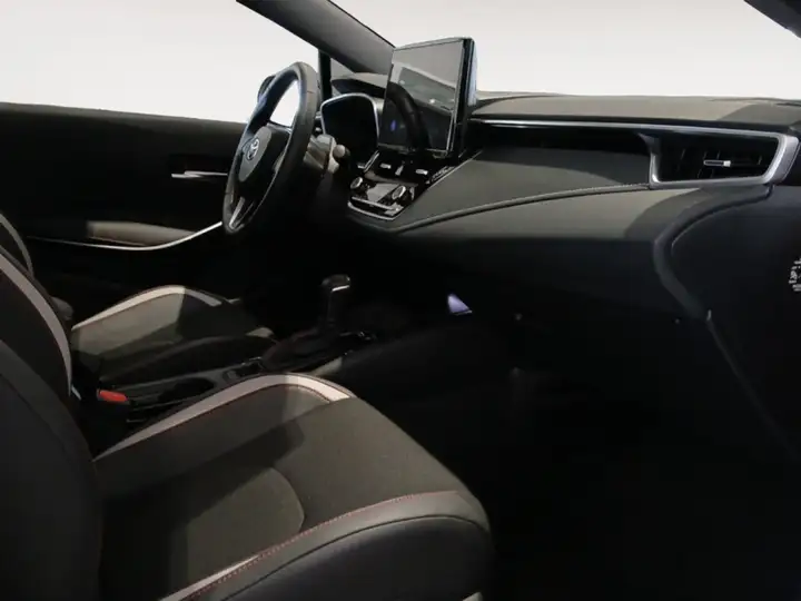 Toyota Auris 2026, foto 6
