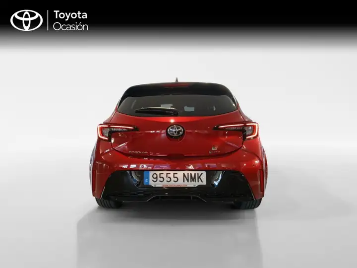 Toyota Auris 2026, foto 4