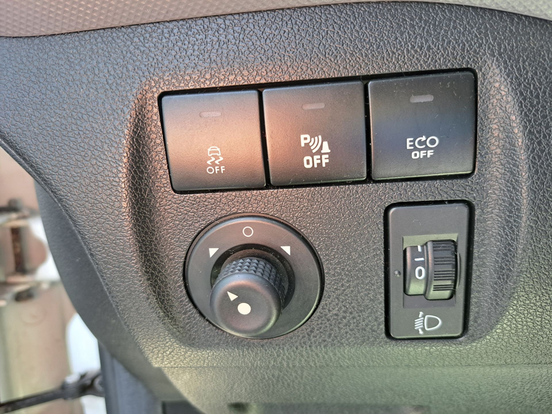 Peugeot Partner 1.6 BlueHDI  100 GALICIA — photo 11
