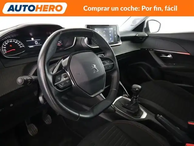 Peugeot 2008 view 12