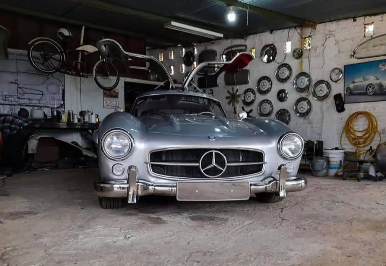 Mercedes-Benz 300, foto 2